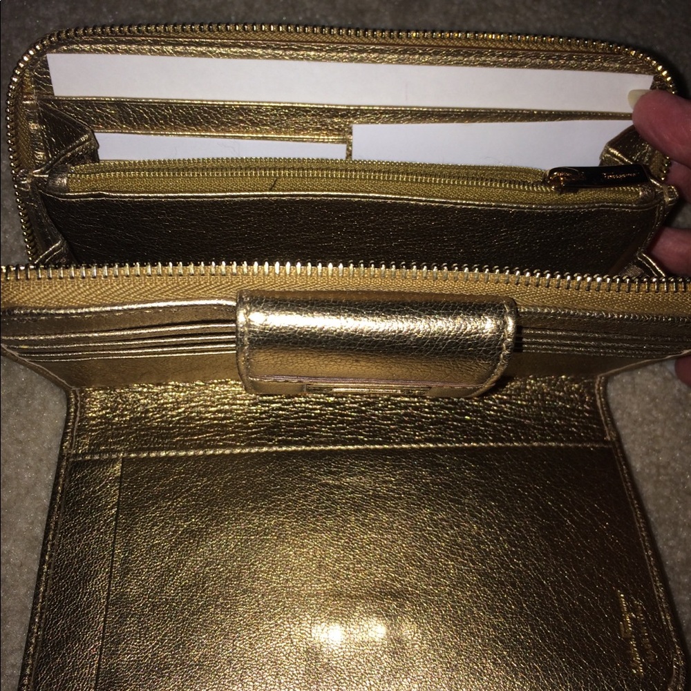 Salvatore Ferragamo wallet